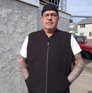 Meet your Posher, Robert